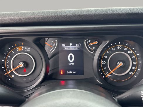 Used 2024 Jeep Wrangler Sport image 30