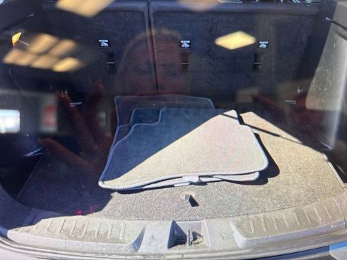 Used 2025 Chevrolet TrailBlazer LT AWD/4WD image 7