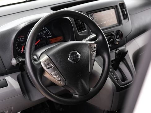 Used 2021 Nissan NV200 S w/ Back Door Glass Package FWD image 11