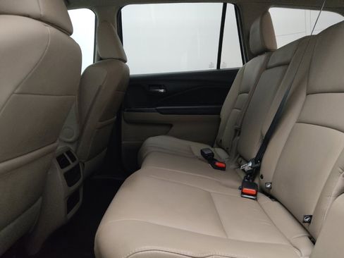 Used 2017 Honda Pilot EX-L image 18