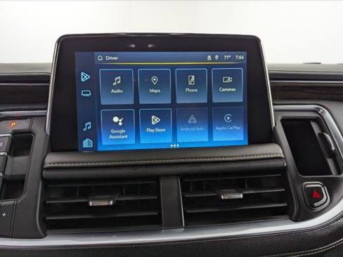 Used 2023 Chevrolet Suburban Premier image 30