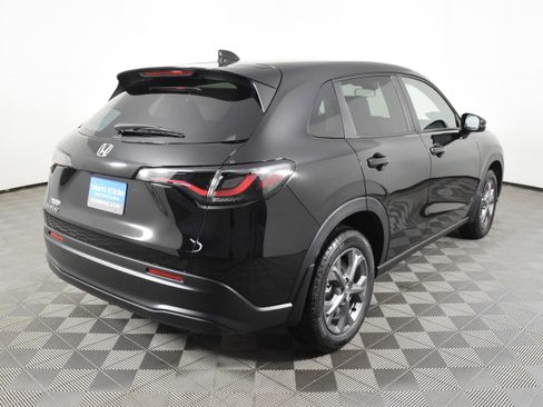 New 2026 Honda HR-V LX image 6