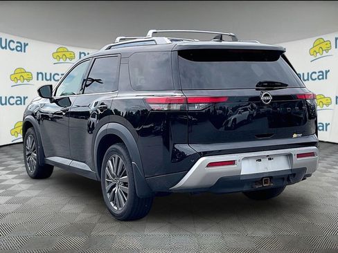 Used 2022 Nissan Pathfinder SL w/ SL Premium Package AWD/4WD image 4