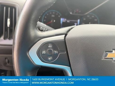 Used 2018 Chevrolet Colorado LT AWD/4WD image 18