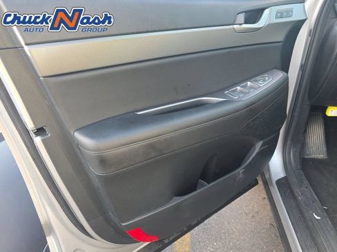 Used 2024 Hyundai Palisade SEL w/ Premium Package FWD image 12