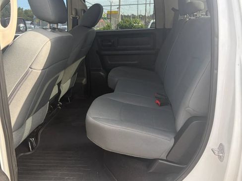 Used 2016 RAM 1500 Express AWD/4WD image 12