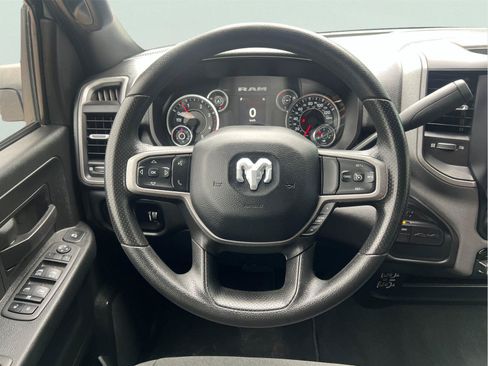 Used 2024 RAM 3500 Tradesman w/ Chrome Appearance Group AWD/4WD image 19