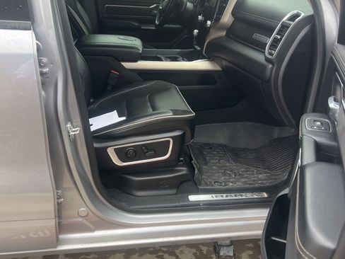 Used 2021 RAM 1500 Laramie w/ Laramie Southwest Edition RWD image 4