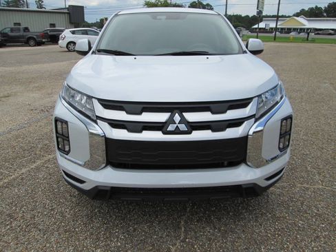 Used 2025 Mitsubishi Outlander Sport ES AWD/4WD image 30