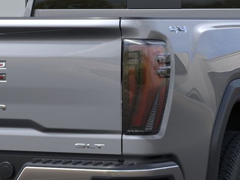 New 2026 GMC Sierra 2500 SLT w/ SLT Premium Package AWD/4WD image 24