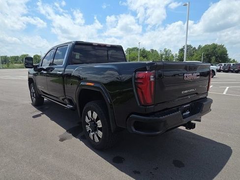 Used 2024 GMC Sierra 2500 Denali w/ Denali Reserve Package AWD/4WD image 12