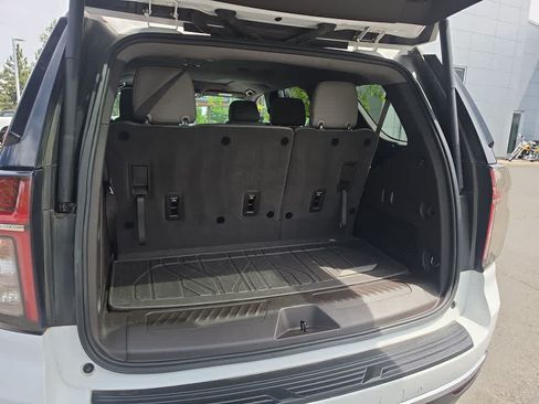 Used 2021 Chevrolet Tahoe LT AWD/4WD image 24