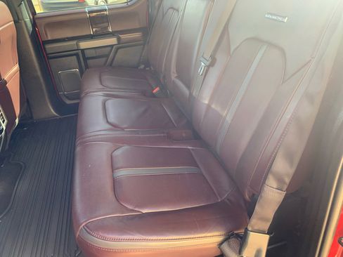 Used 2017 Ford F150 Platinum w/ Equipment Group 701A Luxury image 23