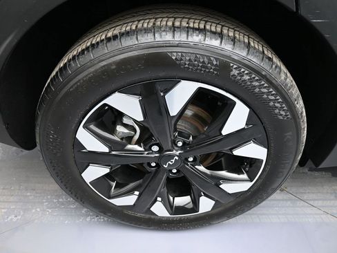 Certified 2023 Kia Sportage X-Line w/ X-Line Premium Package image 12