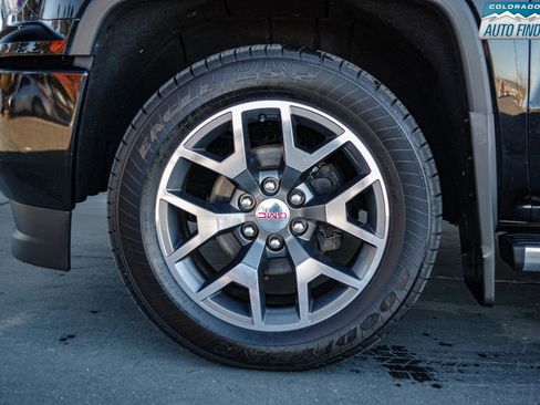 Used 2018 GMC Sierra 1500 Denali AWD/4WD image 25