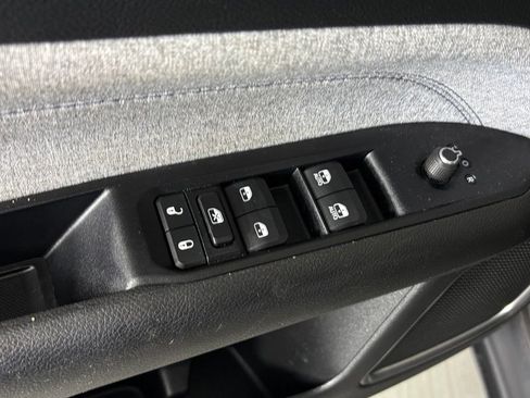 Used 2022 Jeep Compass Latitude w/ Convenience Group AWD/4WD image 15