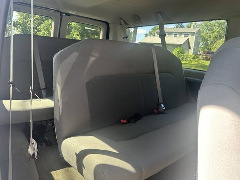 Used 2013 Ford E-350 and Econoline 350 XLT RWD image 10