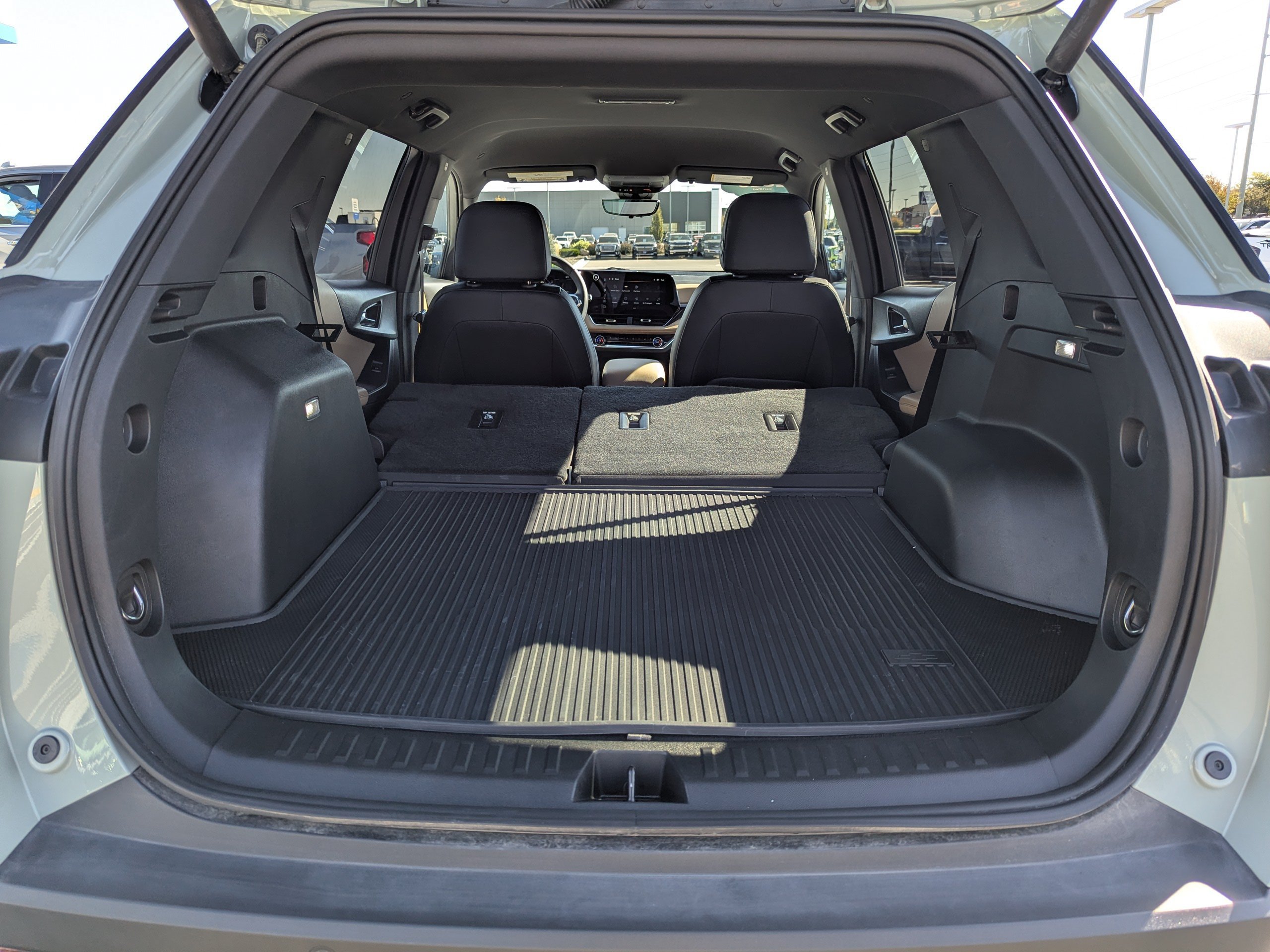 Certified 2026 Chevrolet Equinox ACTIV w/ Convenience Package III AWD/4WD image 38