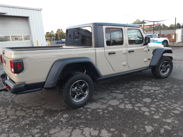 Used 2020 Jeep Gladiator Rubicon w/ Trailer Tow Package AWD/4WD image 5