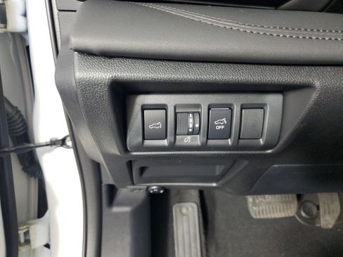 Used 2025 Subaru Outback Wilderness image 27