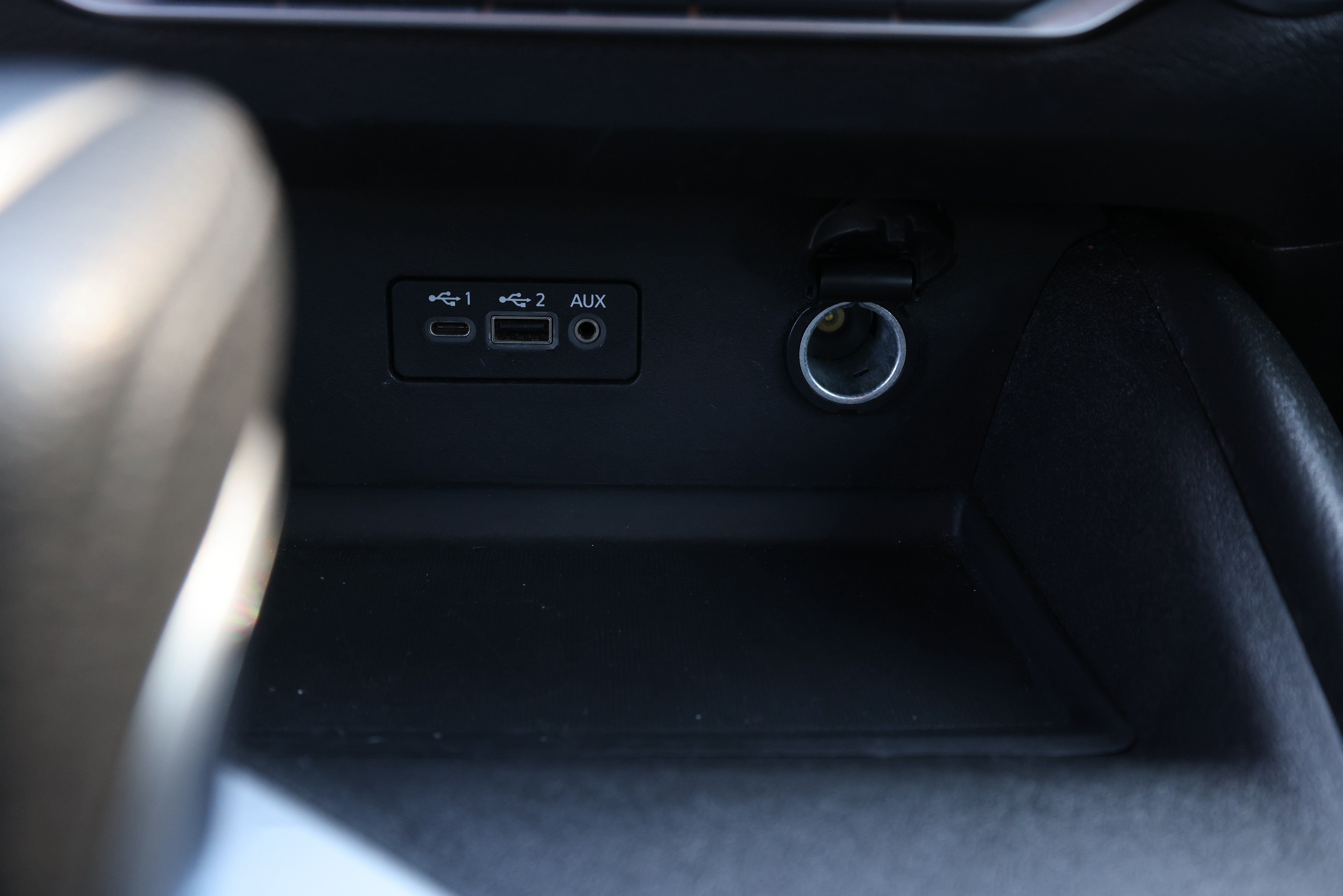 Used 2025 Nissan Altima 2.5 SV FWD image 10