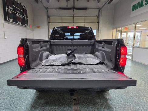 Used 2019 Chevrolet Silverado 1500 LT w/ All Star Edition image 21