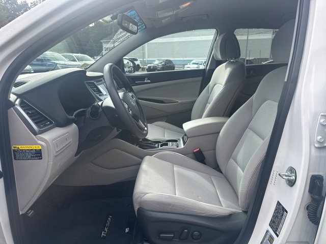 Used 2017 Hyundai Tucson SE w/ SE Popular Package 02 AWD/4WD image 15