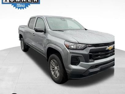 Used 2025 Chevrolet Colorado LT w/ Advanced Trailering Package