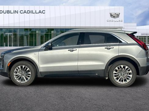 Used 2025 Cadillac XT4 Premium Luxury FWD image 7