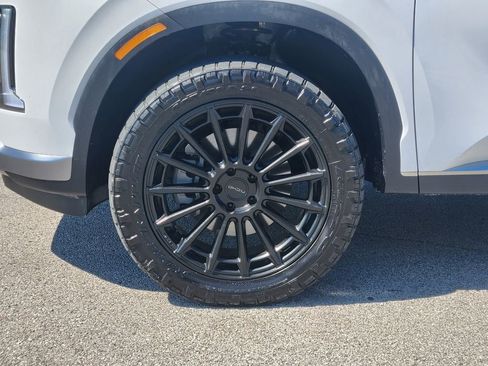 Used 2024 Hyundai Palisade SEL w/ Premium Package AWD/4WD image 8