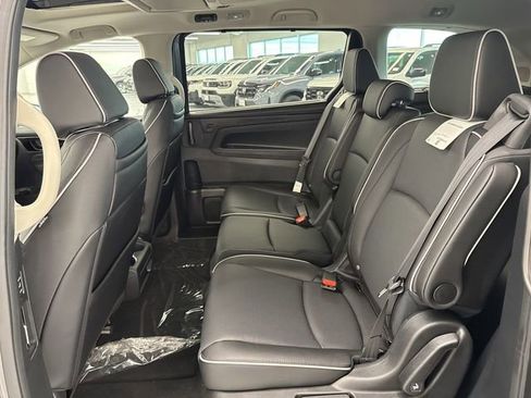 New 2026 Honda Odyssey Elite image 23