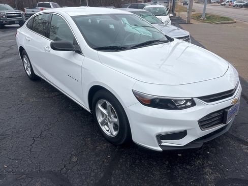 Used 2018 Chevrolet Malibu LS image 6