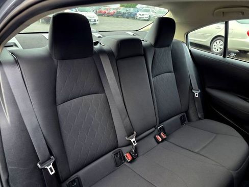 Used 2020 Toyota Corolla LE image 30