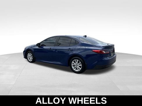 Used 2025 Toyota Camry LE w/ Convenience Package FWD image 3