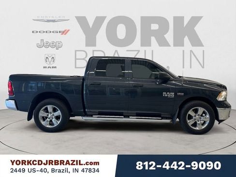 Used 2019 RAM 1500 Tradesman w/ Tradesman SXT Package AWD/4WD image 6