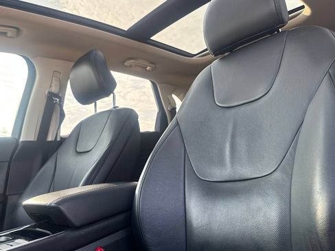 Used 2019 Ford Edge Titanium w/ Equipment Group 301A FWD image 42