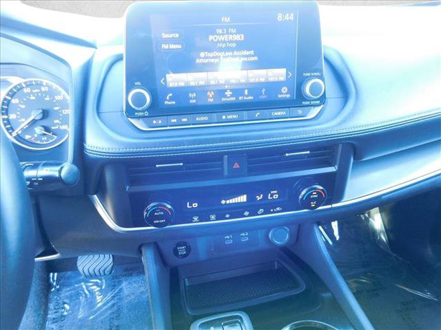 Used 2025 Nissan Rogue SV FWD image 21