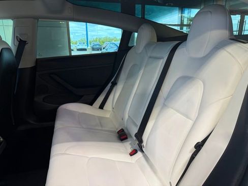 Used 2022 Tesla Model 3 Long Range AWD/4WD image 20