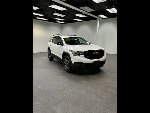 Used 2019 GMC Acadia SLT w/ Black Edition image 7