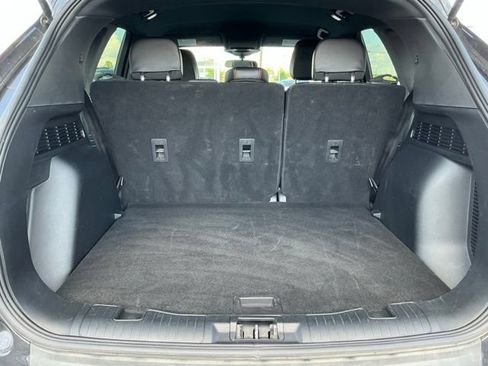 Used 2025 Ford Escape ST-Line FWD image 14