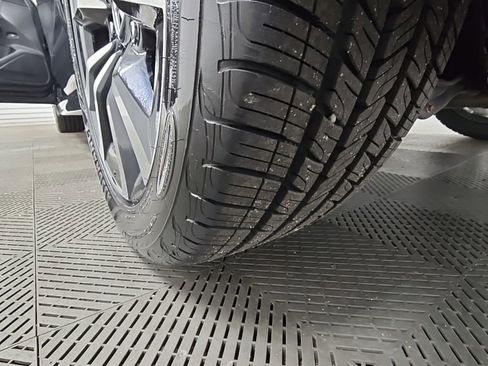 Used 2023 Honda Civic EX image 40