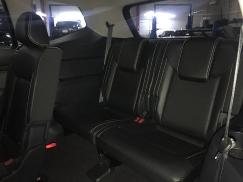 Used 2023 Volkswagen Atlas SE w/ Panoramic Sunroof Package image 22