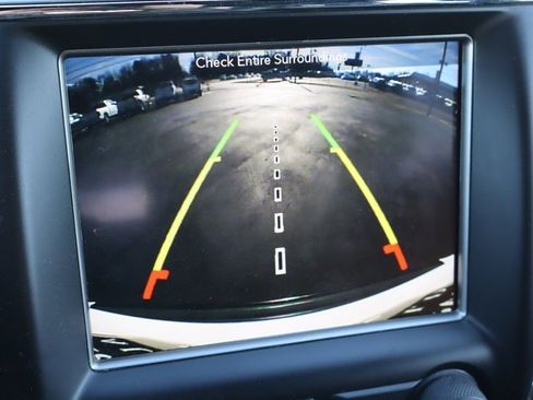 Used 2018 Jeep Grand Cherokee Altitude image 32