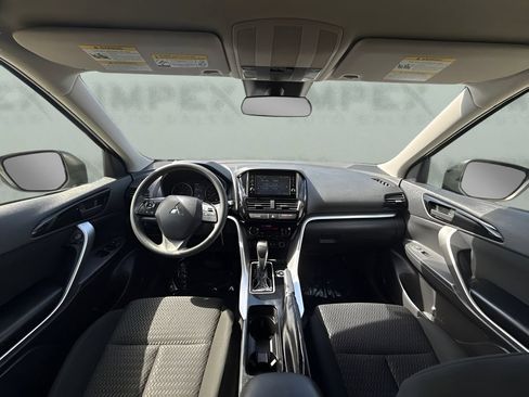 Used 2024 Mitsubishi Eclipse Cross ES AWD/4WD image 7