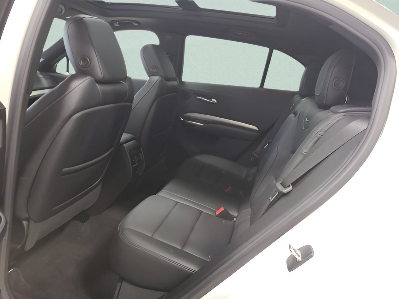 Used 2023 Cadillac XT4 Premium Luxury AWD/4WD image 18