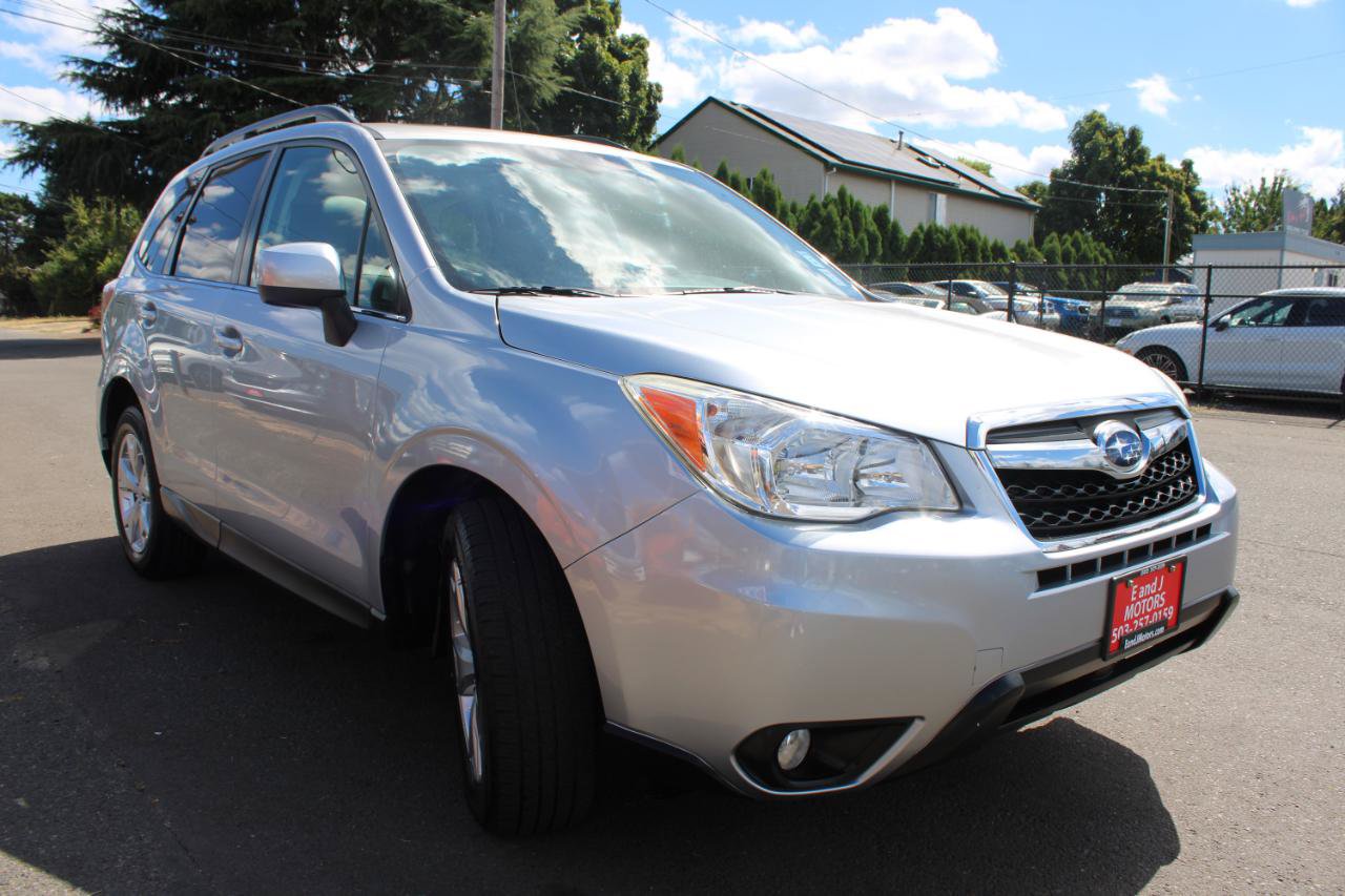 Used 2014 Subaru Forester 2.5i Limited AWD/4WD image 4