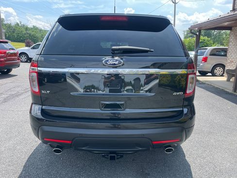 Used 2015 Ford Explorer XLT w/ Equipment Group 202B AWD/4WD image 7