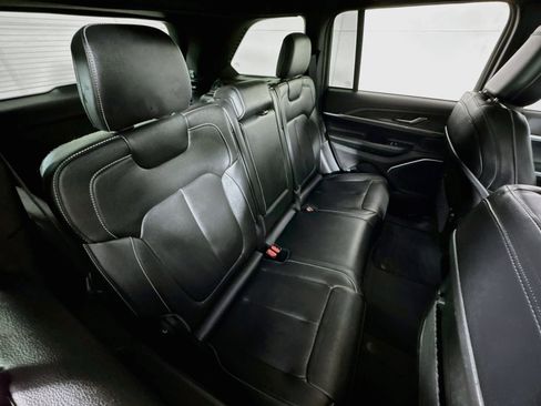 Used 2024 Jeep Grand Cherokee Limited 4xe image 27