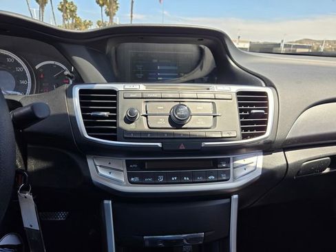 Used 2015 Honda Accord LX image 15
