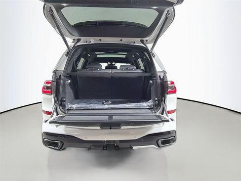 New 2027 BMW X7 xDrive40i w/ M Sport Package AWD/4WD image 50